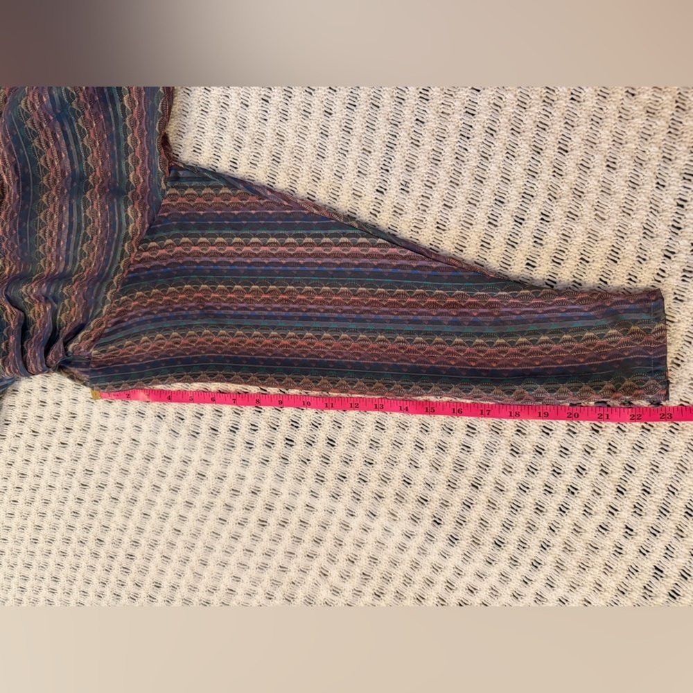 HAPPY LEGS INC. Retro Tie-Neck Geometric Multicolor Long Sleeve Blouse Size 6 - Picture 10 of 10